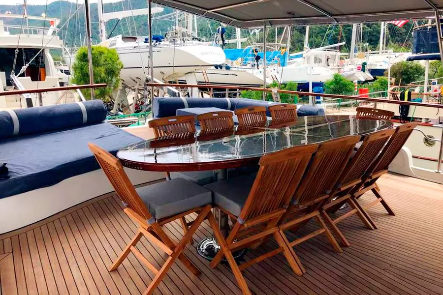 gs-006-deck-3.jpg